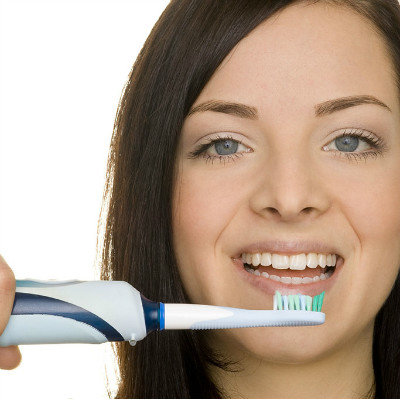 What are the advantages of Yunnan Baiyao toothpaste?